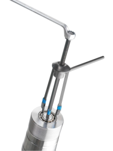 Картинка TMMD 100-A2- лапка к съемнику TMMD 100 SKF от компании «BC Industry» - Профессиональное оборудование для обслуживания промышленных трансмиссий, подшипниковых узлов, валов, ременного привода, шкивов, валов. Инструменты монтажа и демонтажа подшипников, выверка шкивов, соосности, лазерная центровка валов - Алматы, Шымкент, Казахстан..